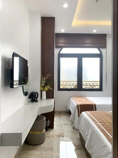 Triple Room with Sea View — KING HOTEL